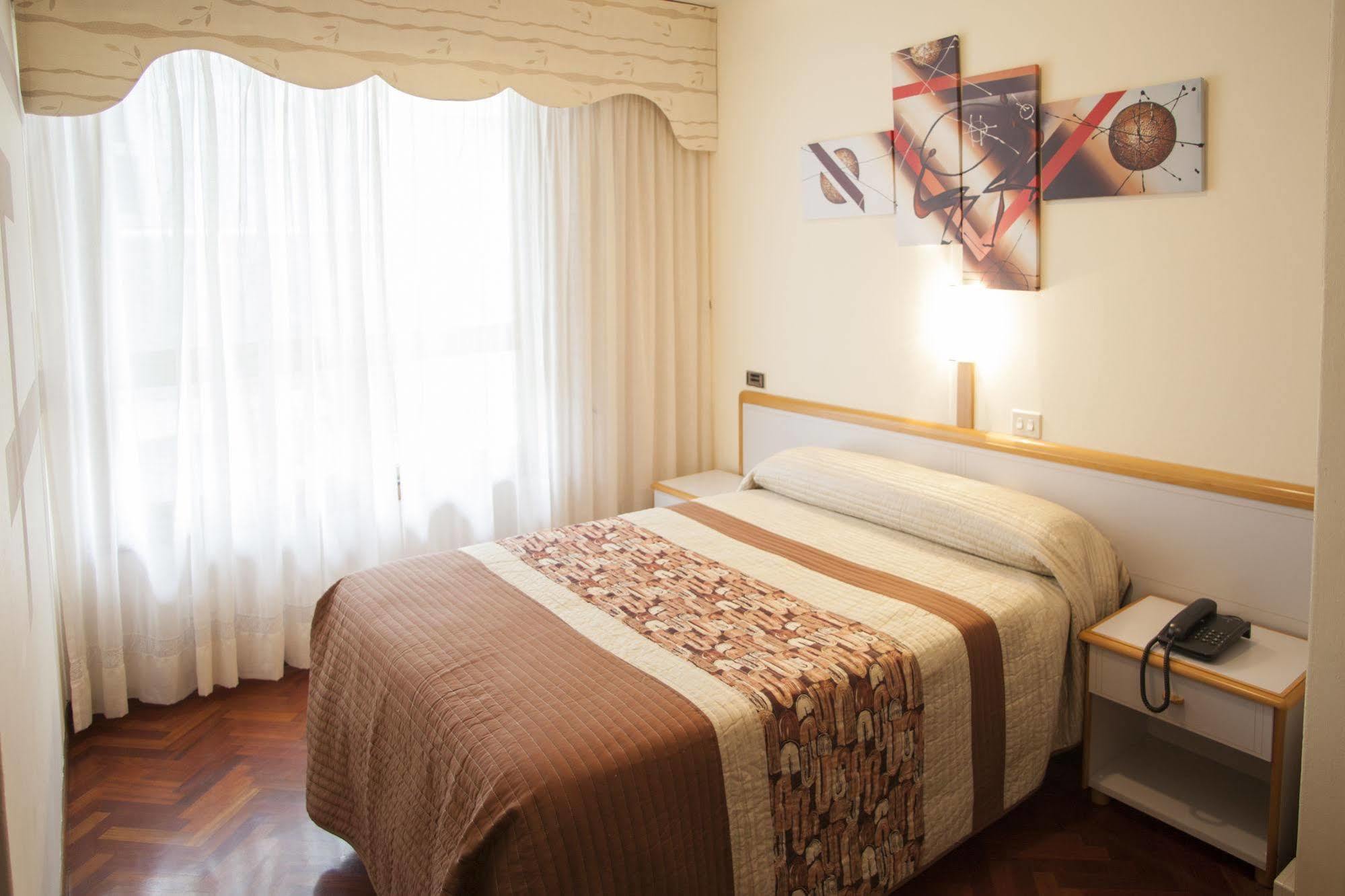 Hotel Cristal 1 A Coruña Eksteriør billede